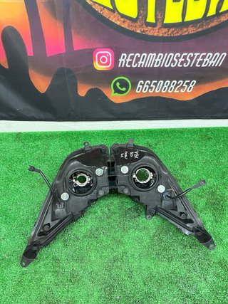 Faro Delantero Yamaha TMAX 2008-2011