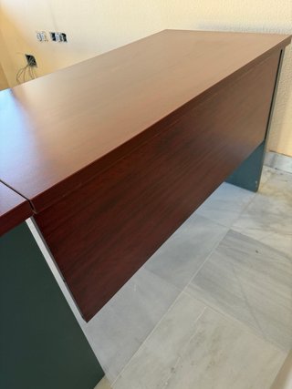 Mesa de oficina angular caoba