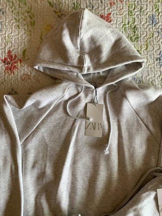 Chandal Zara gris jaspeado oversize (T. S)