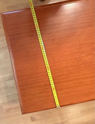 Mesa de centro de madera para salón