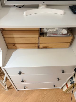Cómoda Hauga Ikea Blanca nueva