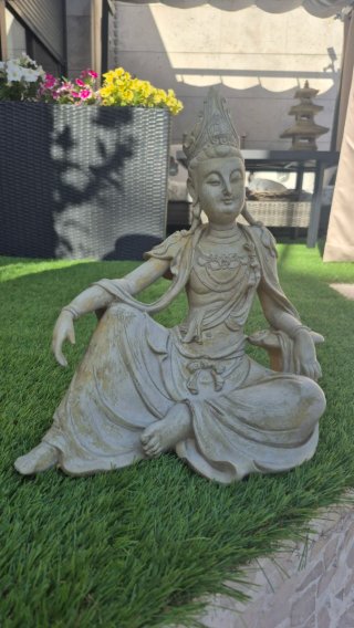 Figura Diosa Misericordia