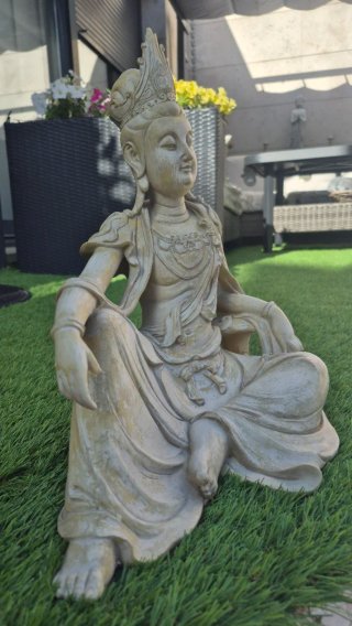 Figura Diosa Misericordia