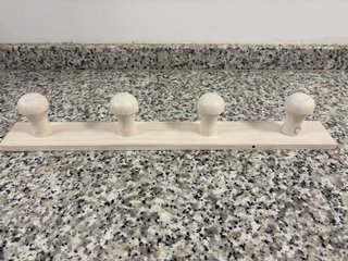 Colgador de pared de madera