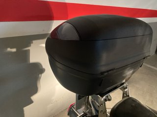 Hyosung Aquila 125cc Negra/Burdeos 7000km