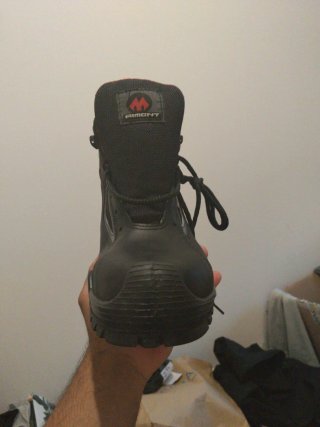 Botas de seguridad talla 41 sin usar