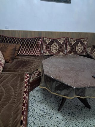 Sofá marroquí beige y marrón