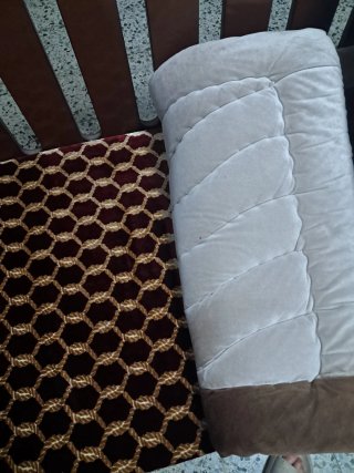 Sofá marroquí beige y marrón