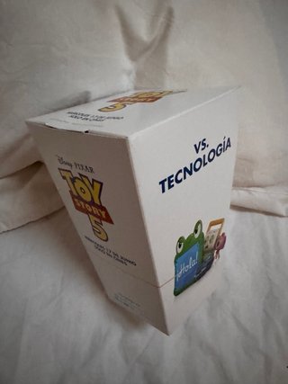 Toy Story 5: Palomitero, Funda y Stickers