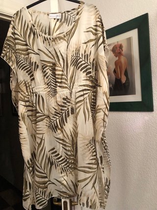 Blusón Túnica Gasa Estampado Hojas Beige Verde