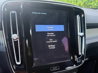 Volvo XC40 B4 197cv ECO 2021 R-Design
