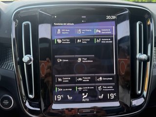 Volvo XC40 B4 197cv ECO 2021 R-Design