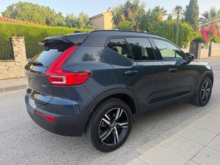 Volvo XC40 B4 197cv ECO 2021 R-Design