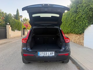 Volvo XC40 B4 197cv ECO 2021 R-Design