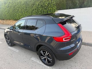 Volvo XC40 B4 197cv ECO 2021 R-Design