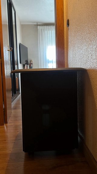 Mesa de diseño negra