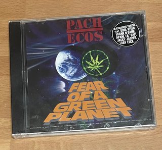 CD Pachecos - Fear of a Green Planet de segunda mano por 30 EUR en