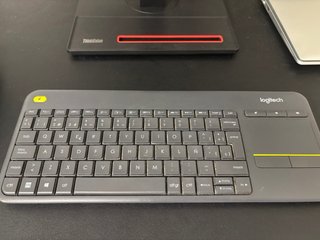 Teclado Logitech K400 Plus con Touchpad NUEVO