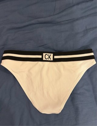 Bikini Calvin Klein Blanco y Negro