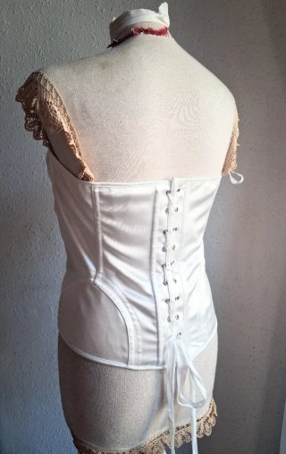 Corpiño blanco talla XL