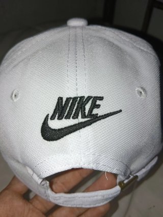 Gorra Nike Club Cap Blanca Talla M/L