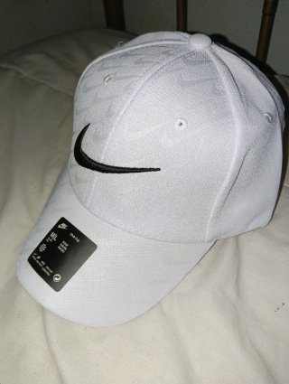 Gorra Nike Club Cap Blanca Talla M/L