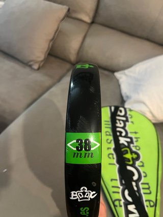 Raqueta Padel Black Crown Cobra con caso