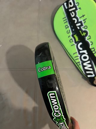 Raqueta Padel Black Crown Cobra con caso
