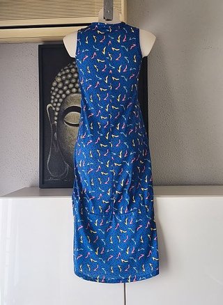 Dolores Promesas. Vestido asimétrico. Talla S