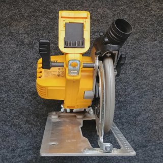 Sierra circular Dewalt DCS570