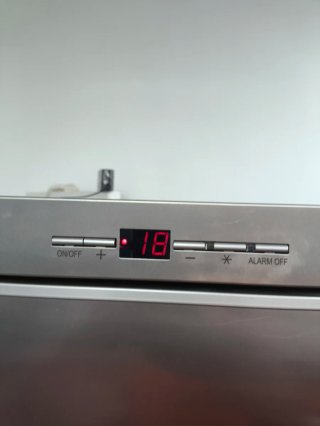 Nevera y congelador integrados AEG