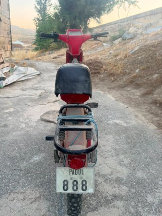 Moped ONIX rojo