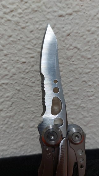 Leatherman Skeletool TM multiherramienta