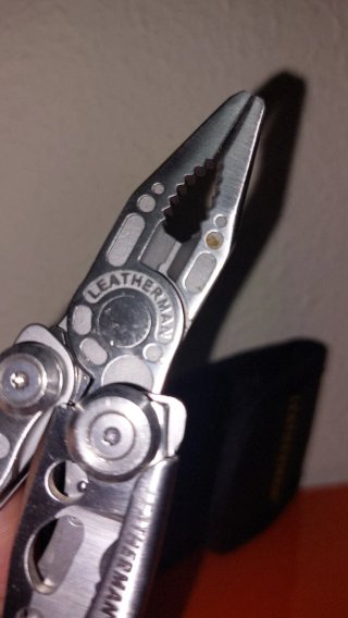 Leatherman Skeletool TM multiherramienta