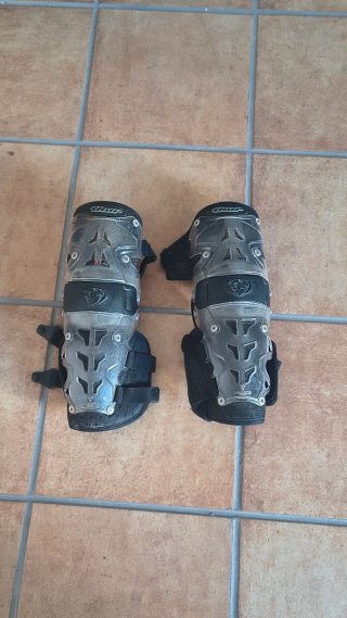 Espinilleras Motocross Thor