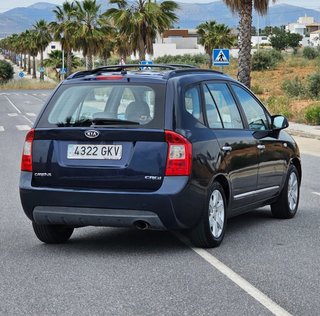 KIA Carens 2010