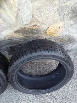 2 Neumáticos Michelin Pilot 225 40 18 92Y