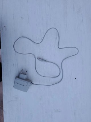 Nintendo 2DS Rosa con Cargador y Lápiz