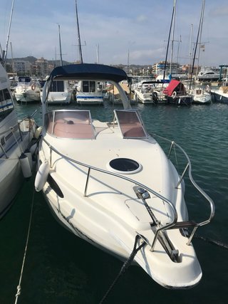 Embarcación Rio 700 Cruiser en perfecto estado,