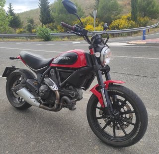 Ducati Scrambler  carnet A2 Vendo o cambio