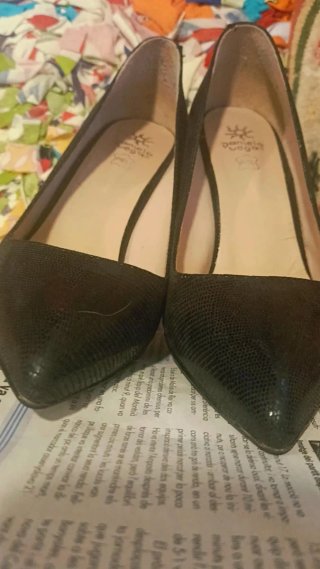 Zapatos de tacón negros  fabricados en España