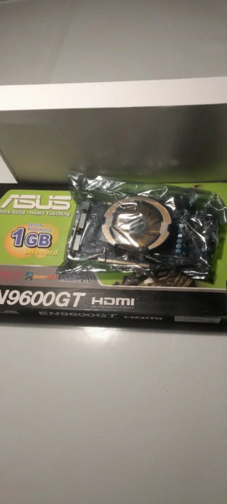 ASUS Geforce 9600GT 1GB HDMI Tarjeta Gráfica