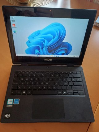 Ordenador Asus Táctil Windows