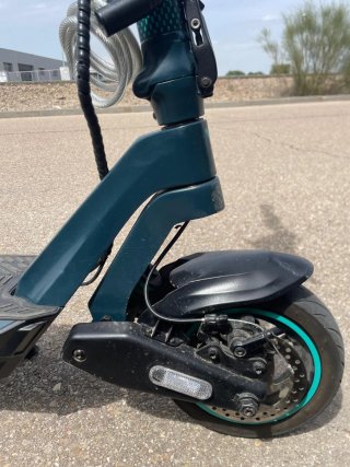 Patinete Eléctrico Cecotec Bongo Y65