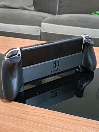 Agarre ergonómico Nintendo Switch OLED