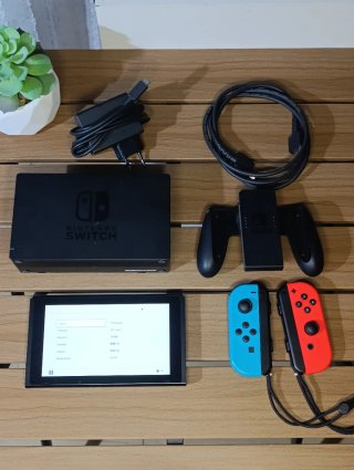 Nintendo Switch + Accesorios
