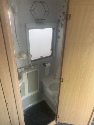 Lunar Freelander 2002