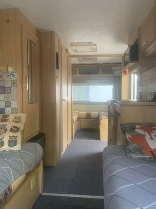 Lunar Freelander 2002