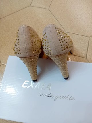 Tacchi beige con strass