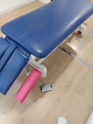 Camilla de fisioterapia y osteopatía